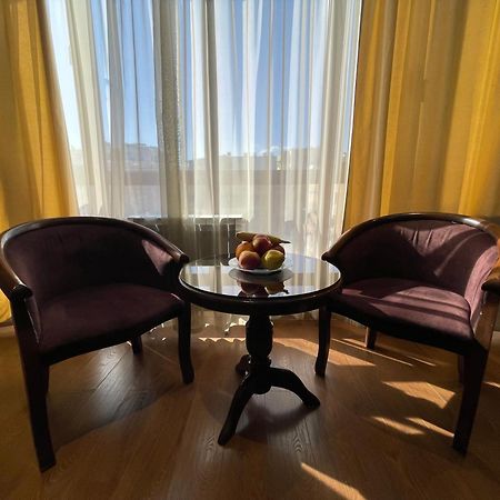 Apartment In Yerevan City Center Republic Square Self Check-In Екстер'єр фото
