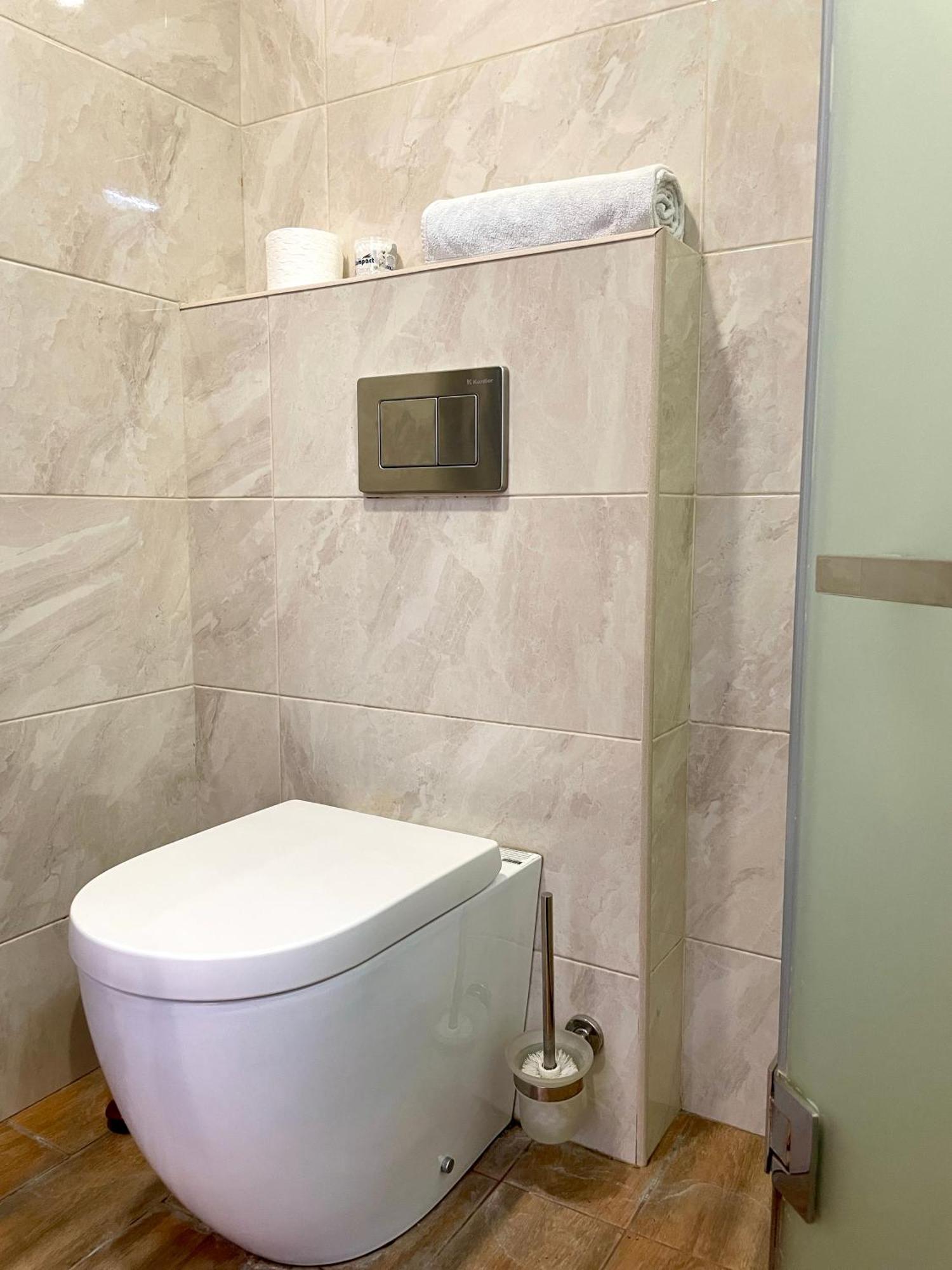 Apartment In Yerevan City Center Republic Square Self Check-In Екстер'єр фото